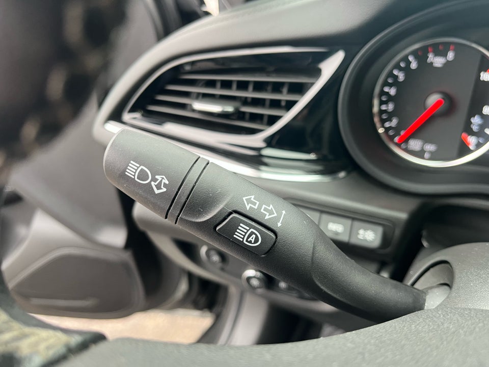 Opel Insignia 1,5 T 165 Dynamic Sports Tourer aut. 5d