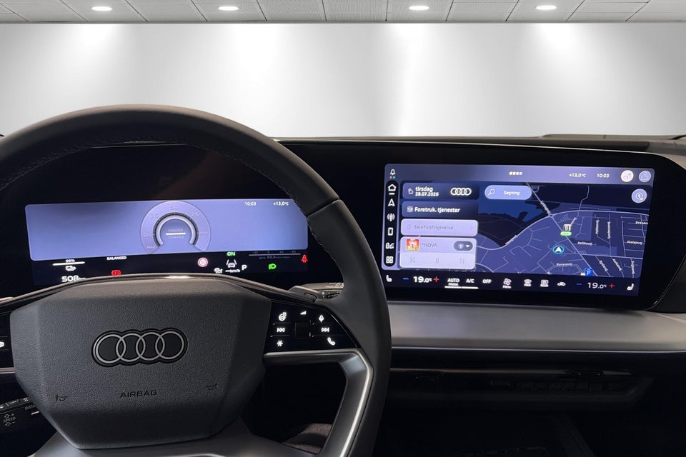 Audi Q4 e-tron performance 5d