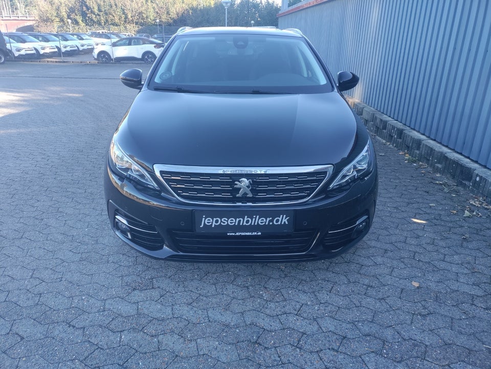 Peugeot 308 1,6 BlueHDi 120 Allure+ SW 5d