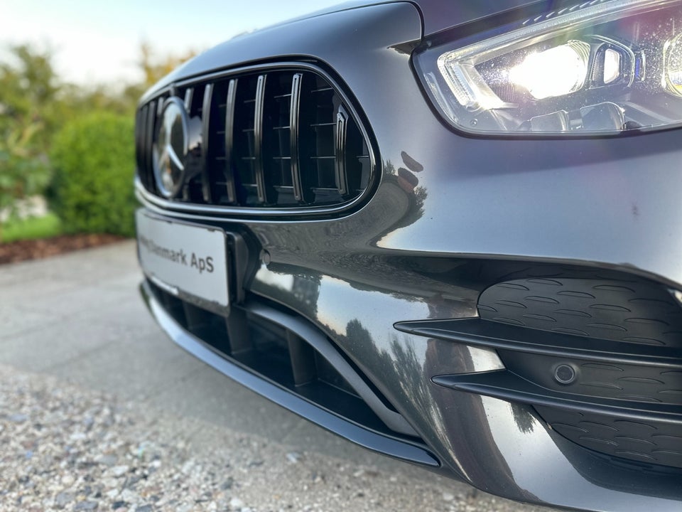 Mercedes E300 de 2,0 AMG Line stc. aut. 5d