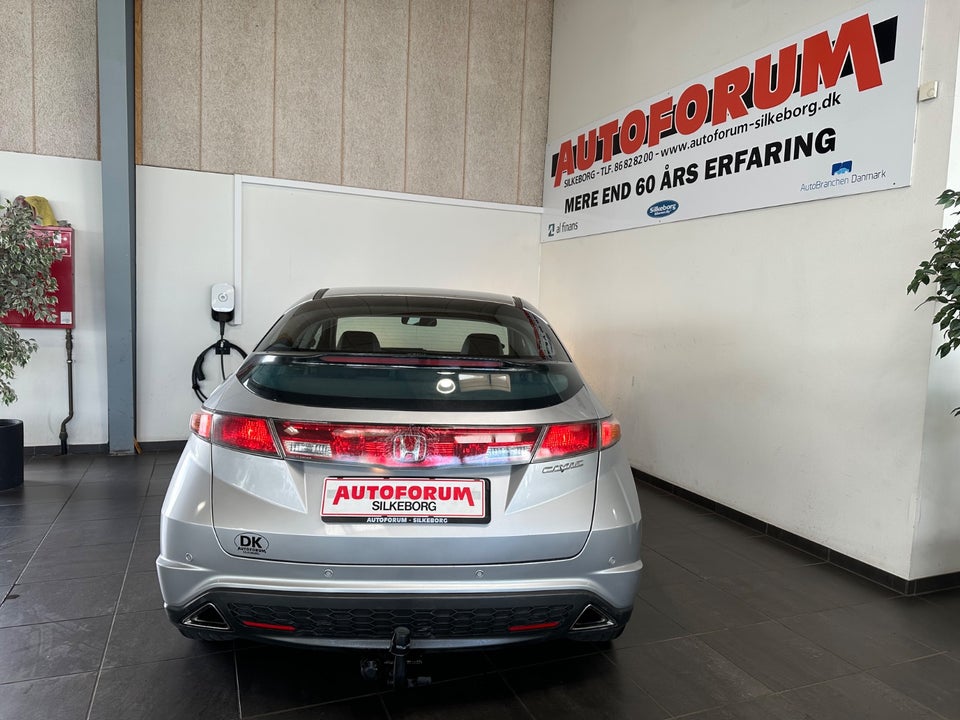 Honda Civic 1,8 Sport 5d