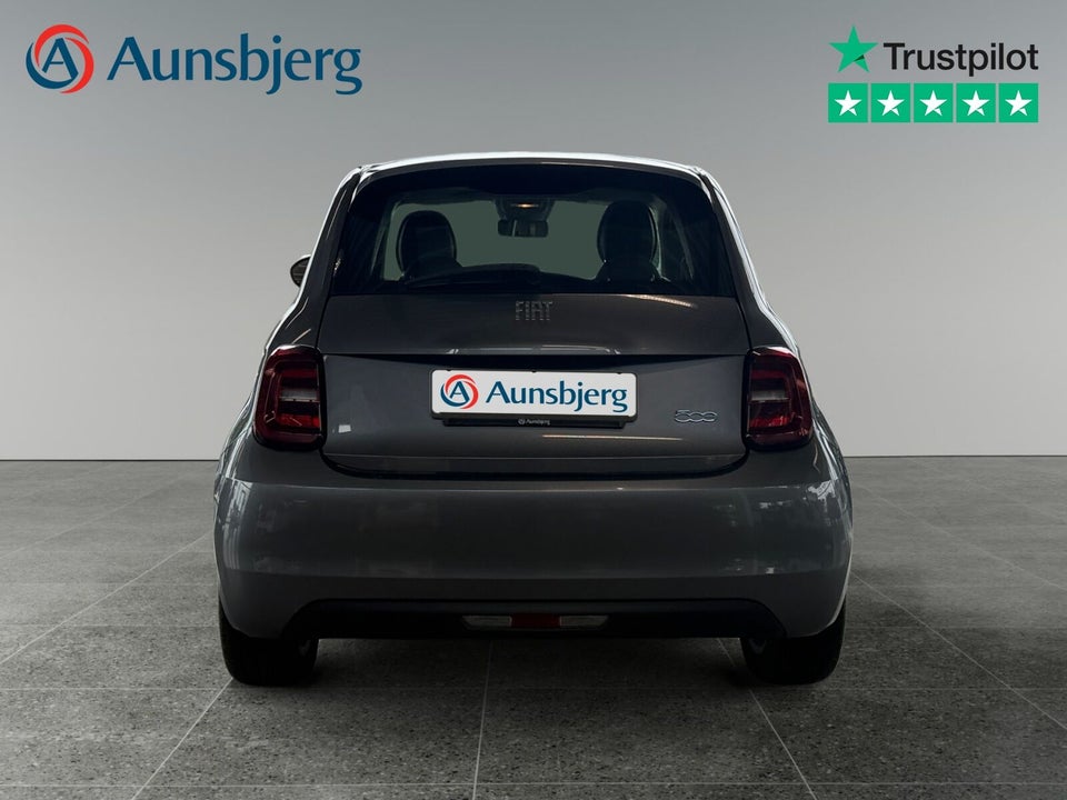 Fiat 500e 42 Icon 3d