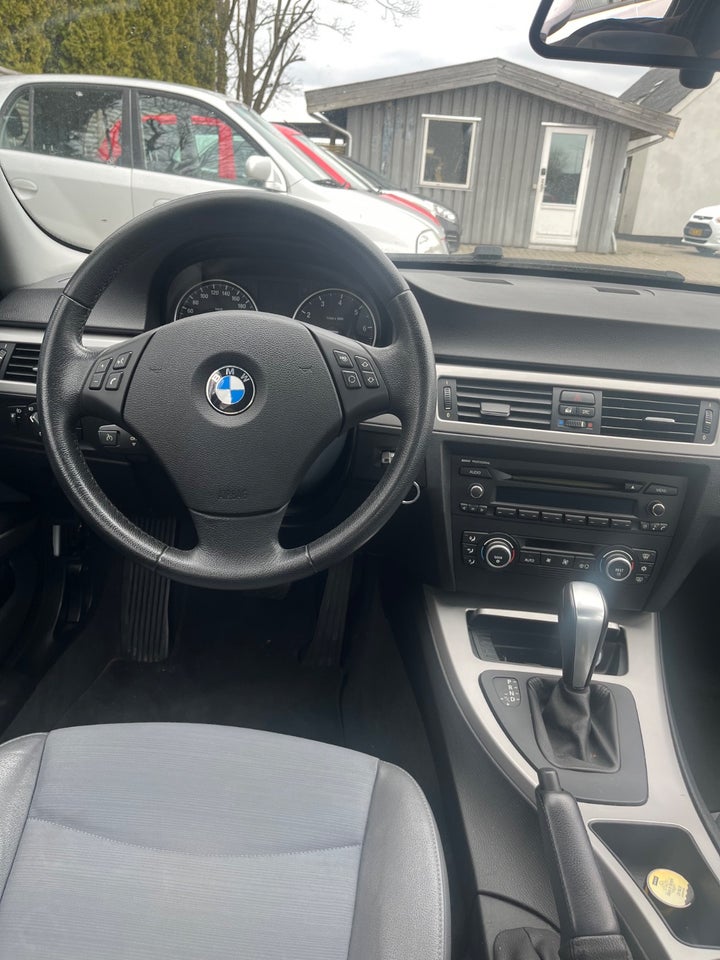 BMW 320i 2,0 Steptr. 4d