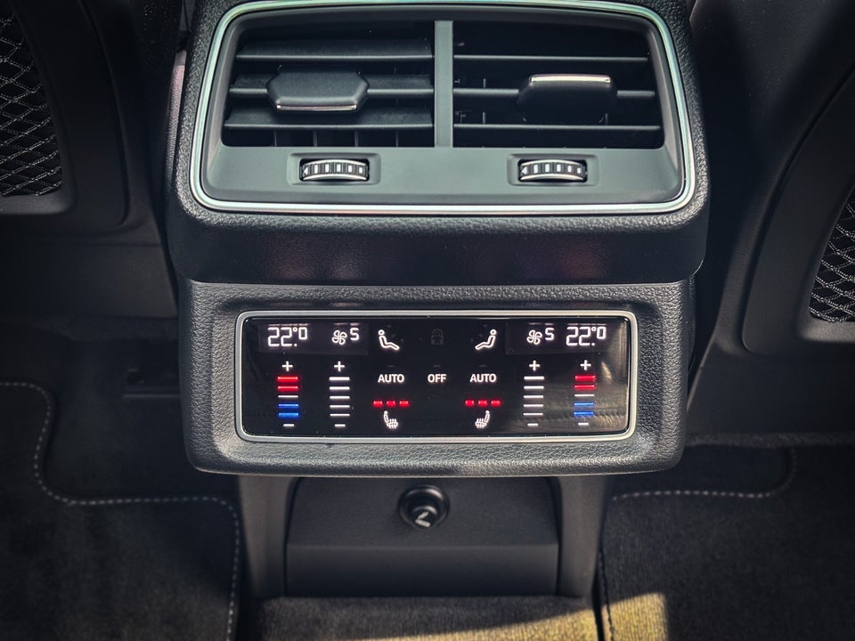 Audi e-tron S Sportback quattro 5d