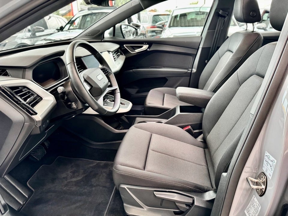 Audi Q4 e-tron 45 Progress 5d