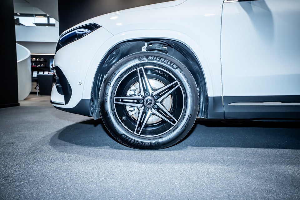 Mercedes EQA250+ AMG Premium 5d