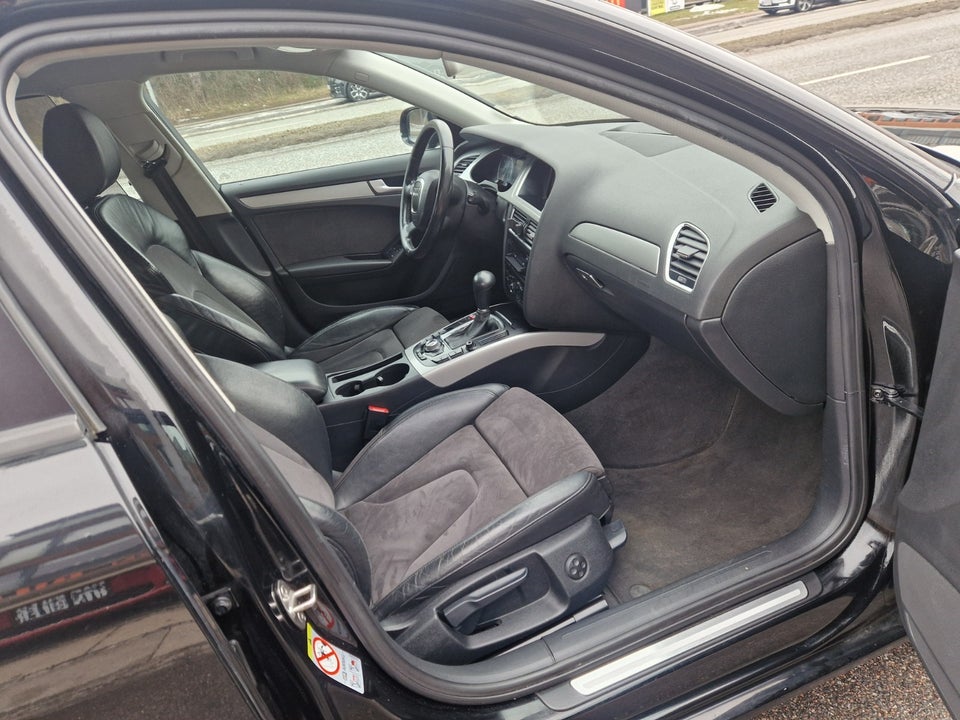 Audi A4 2,0 TDi 143 S-line Avant Multitr. 5d