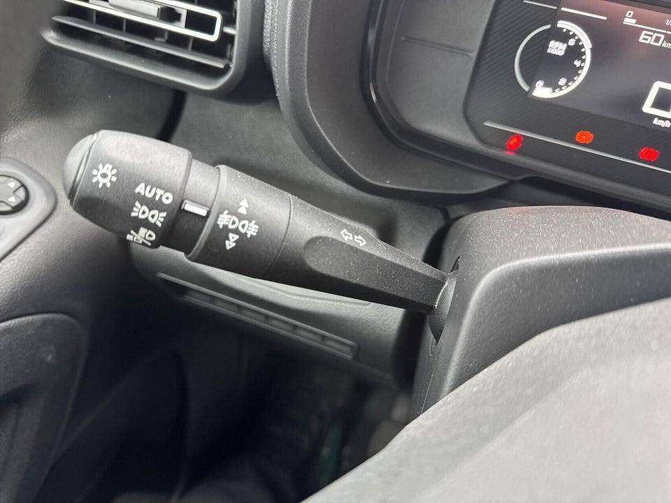 Toyota ProAce City 1,5 D 102 Medium Comfort Master