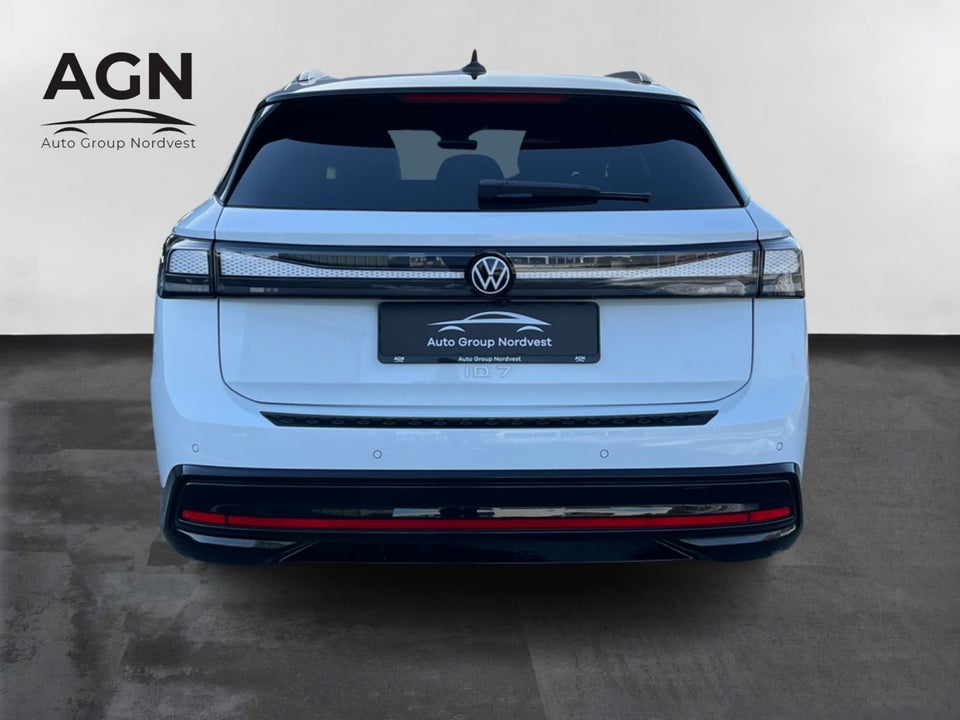 VW ID.7 86 Style S+ Tourer 5d