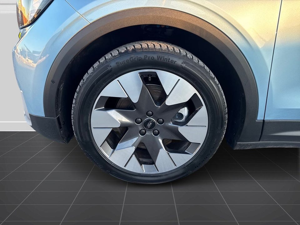 Ford Explorer 77 Premium Extended Range 5d