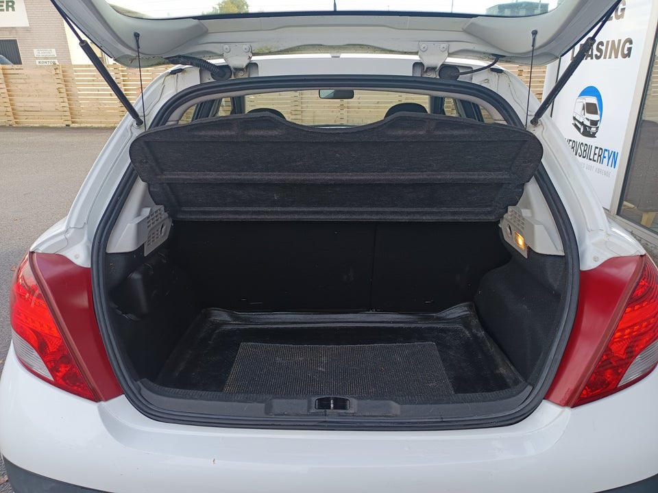 Peugeot 207 1,6 HDi 90 Comfort+ 5d