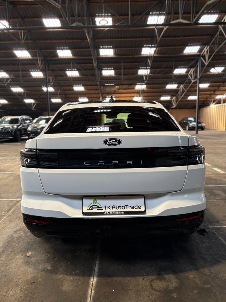 Ford Capri 79 Premium Extended Range AWD 5d