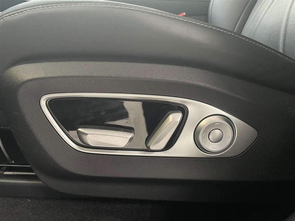 Xpeng G9 Standard Range 5d