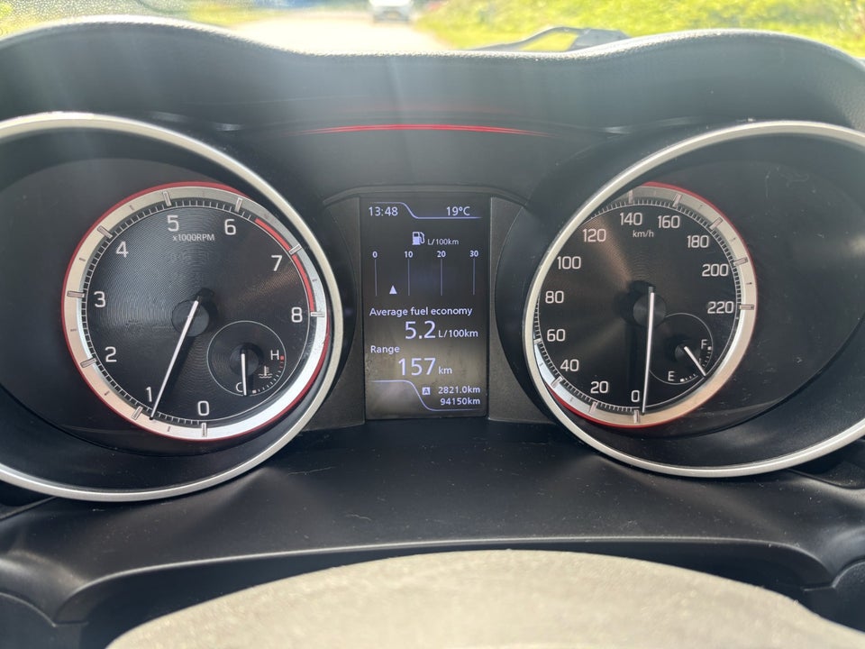 Suzuki Swift 1,2 mHybrid Action 5d