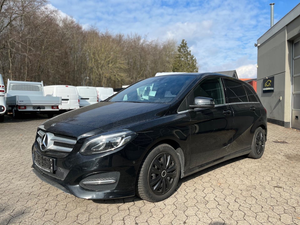 Mercedes B220 d 2,2 aut. Van 5d