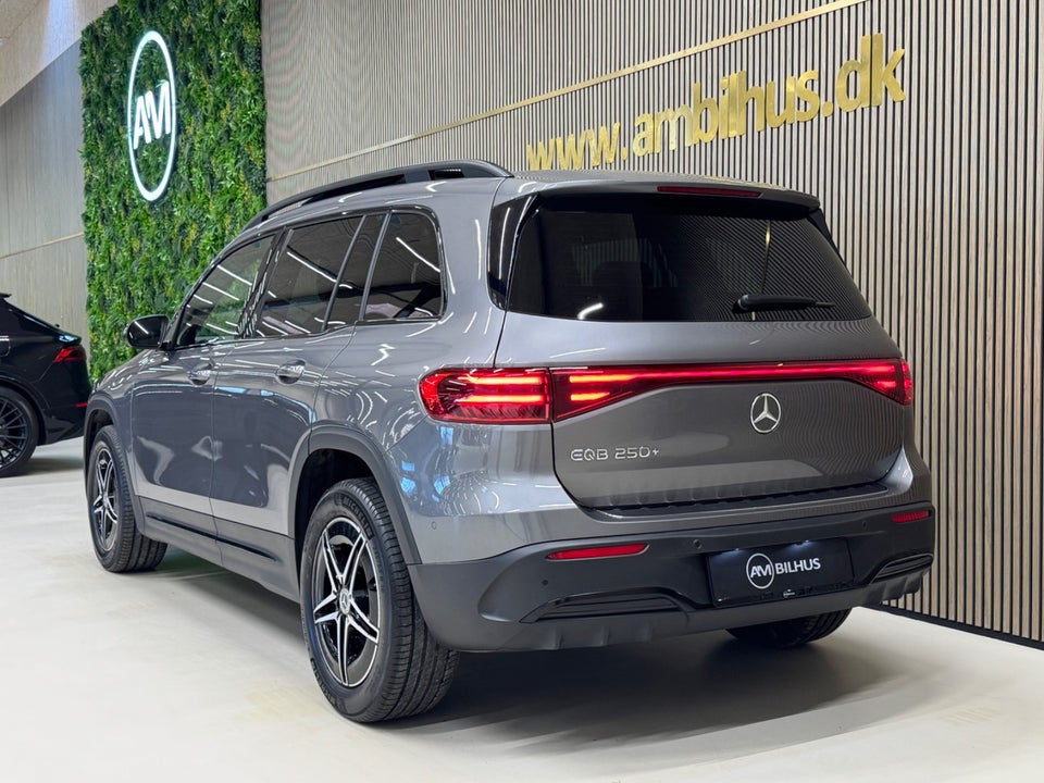 Mercedes EQB250+ AMG Premium 7prs 5d