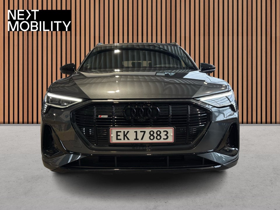 Audi e-tron 55 S-line quattro 5d