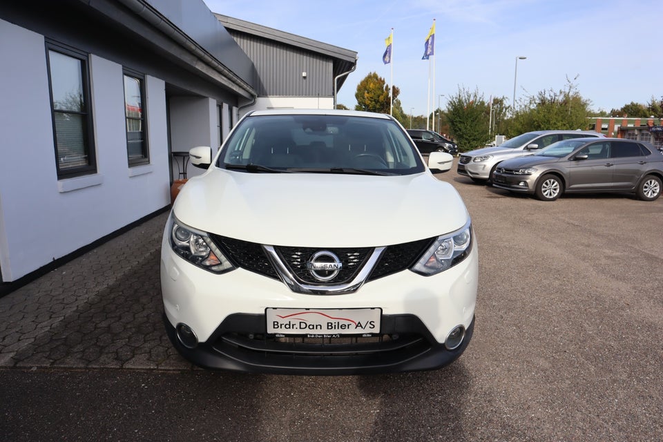 Nissan Qashqai 1,2 Dig-T 115 Acenta 5d