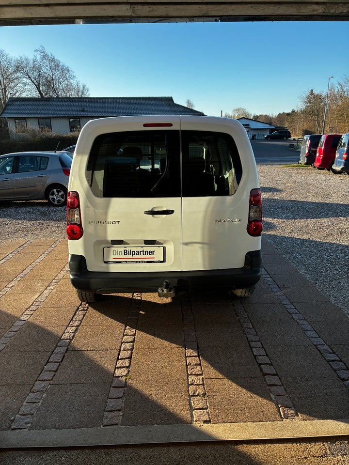 Peugeot Partner 1,6 BlueHDi 100 L1 ESG Flex Van 5d