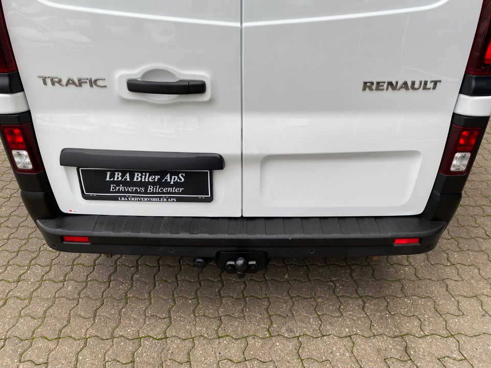 Renault Trafic T29 2,0 dCi 145 L2H1