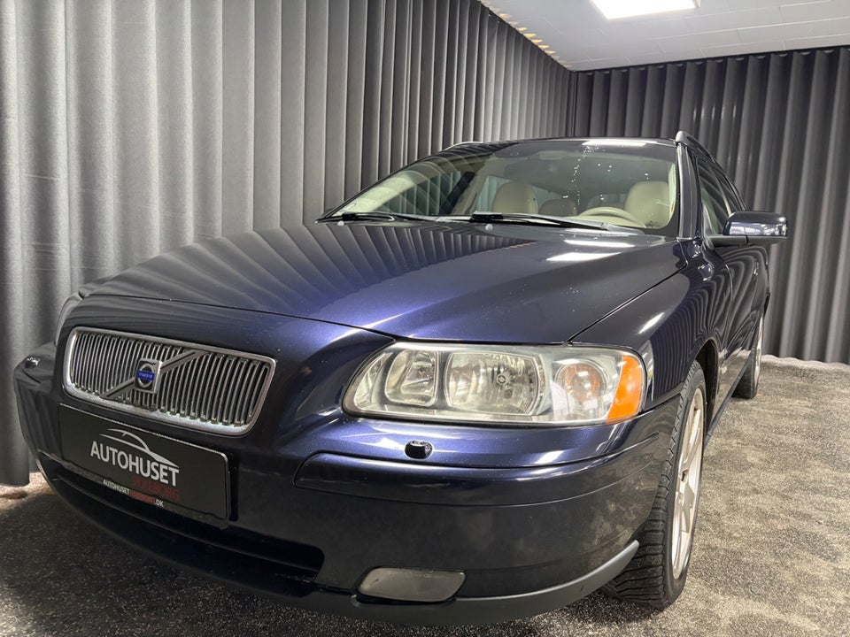 Volvo V70 2,4 170 5d