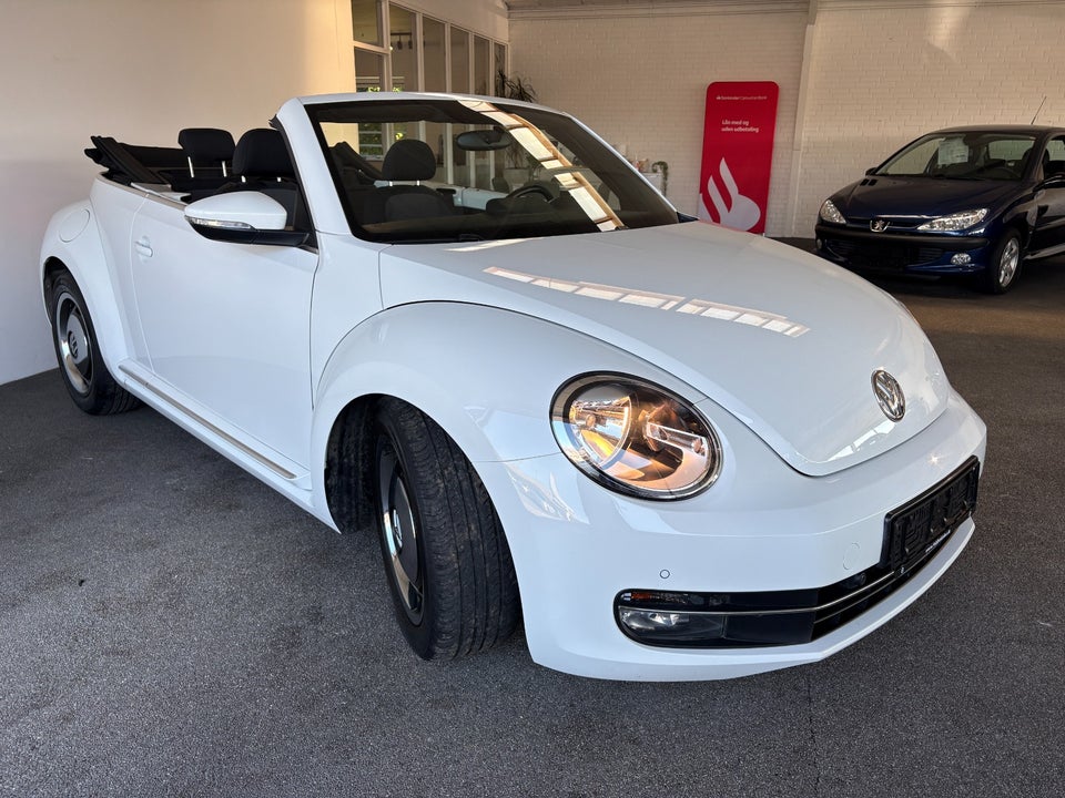 VW The Beetle 1,4 TSi 160 Design Cabriolet DSG 2d