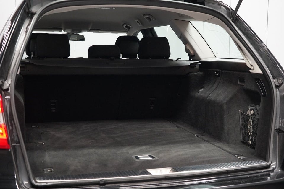 Mercedes E200 2,2 CDi Avantgarde stc. BE 5d