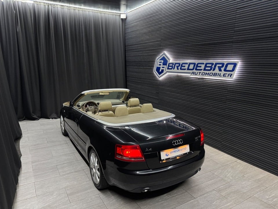 Audi A4 3,0 TDi Cabriolet quattro Tiptr. 2d