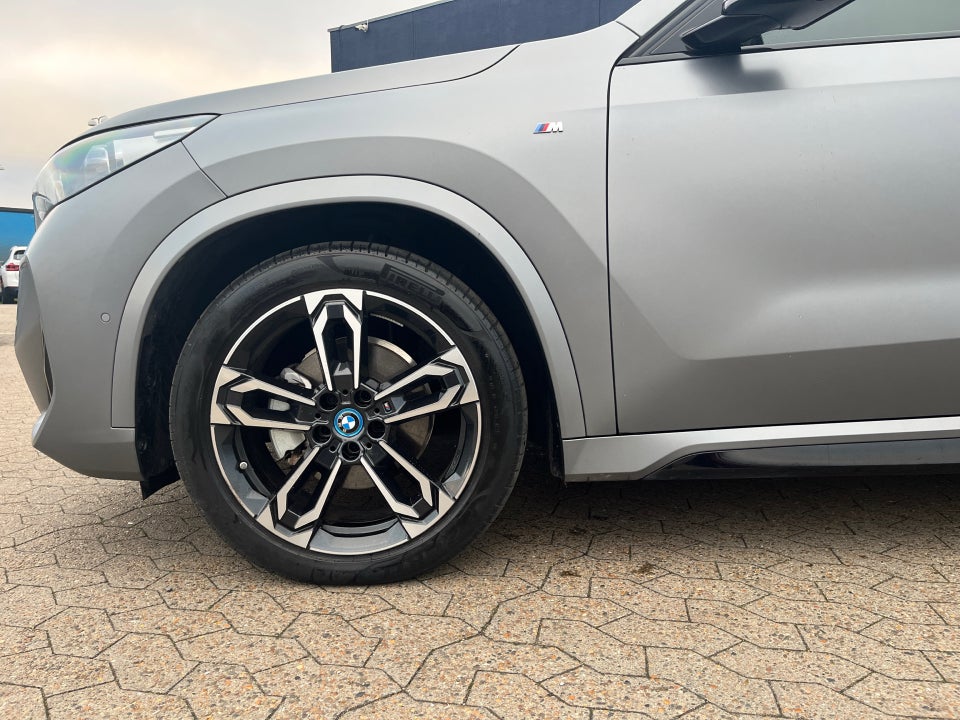BMW iX1 eDrive20 M-Sport 5d