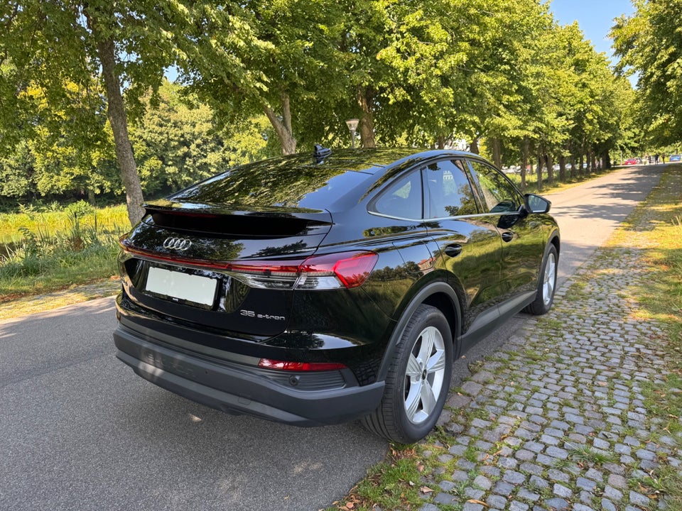 Audi Q4 e-tron 35 Sportback 5d