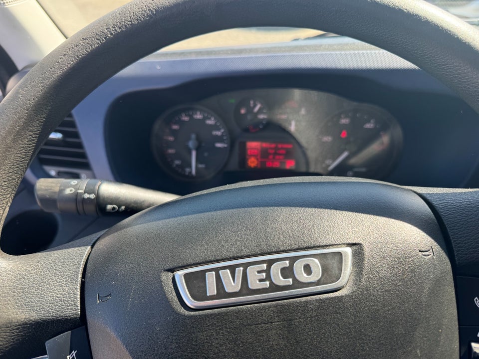 Iveco Daily 2,3 35S14 4100mm Lad AG8 2d