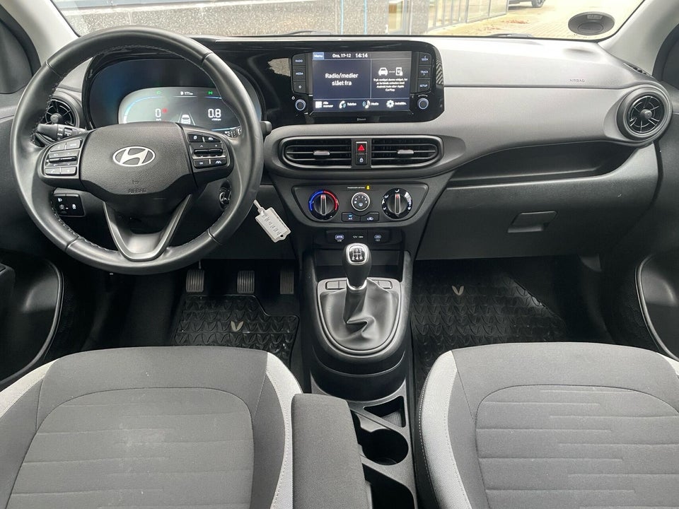 Hyundai i10 1,0 MPi Essential 5d