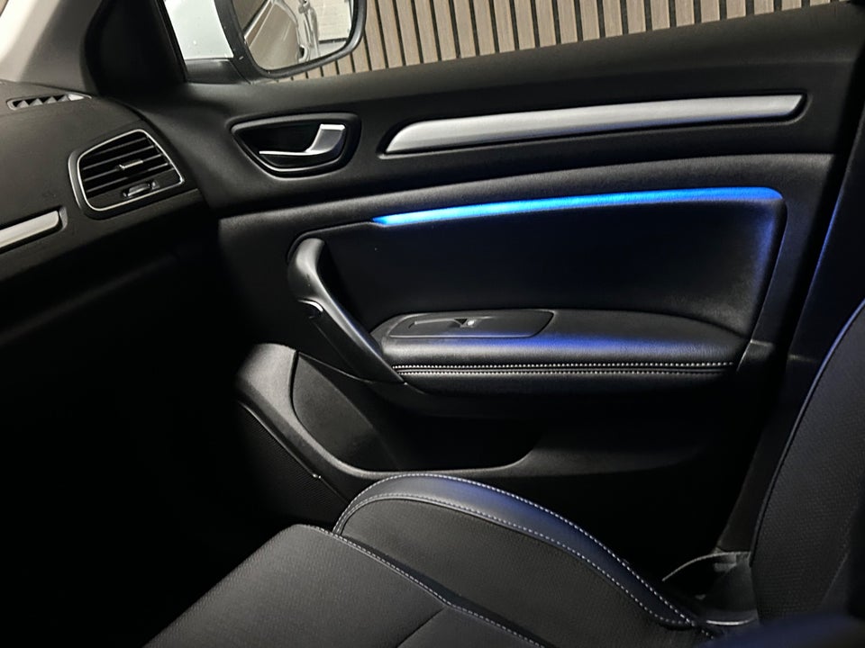 Renault Megane IV 1,6 E-Tech Intens Sport Tourer 5d