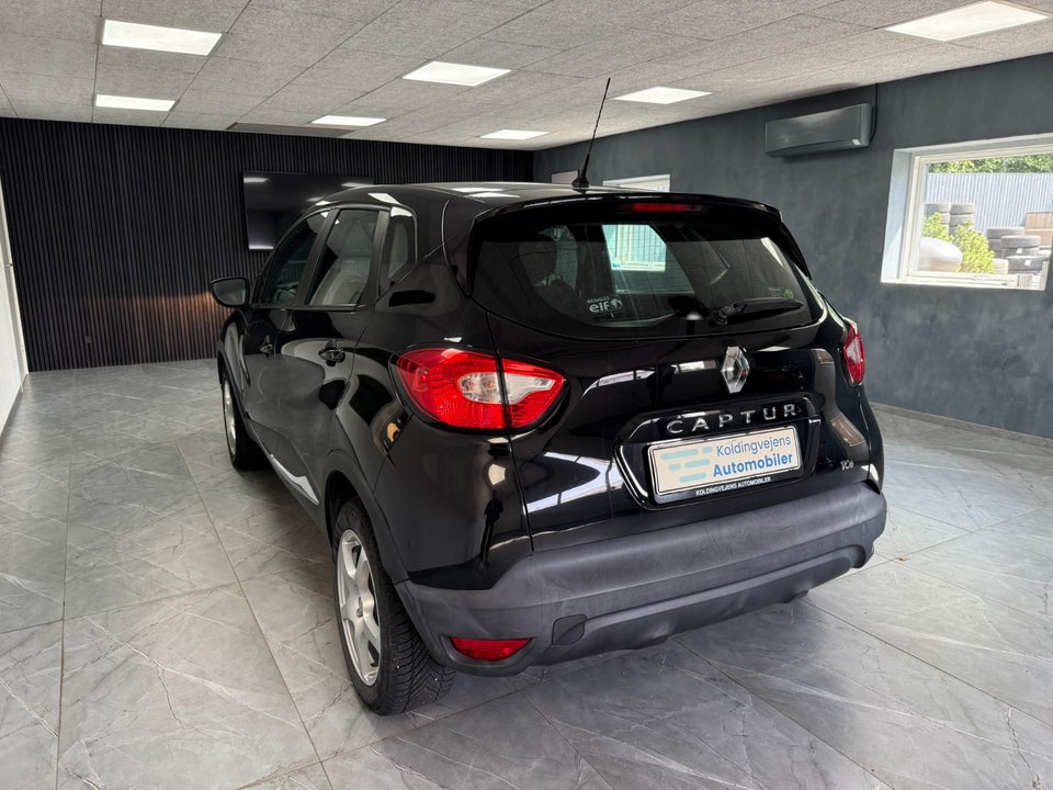 Renault Captur 0,9 TCe 90 Expression Van 5d