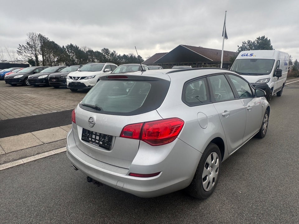 Opel Astra 1,4 T 140 Enjoy Sports Tourer 5d