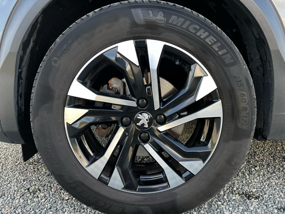 Peugeot 2008 1,5 BlueHDi 100 Edition:210+ 5d