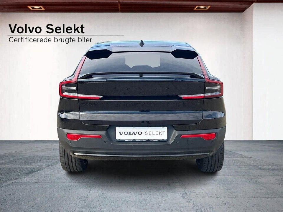 Volvo EC40 Extended Range Black Edition 5d