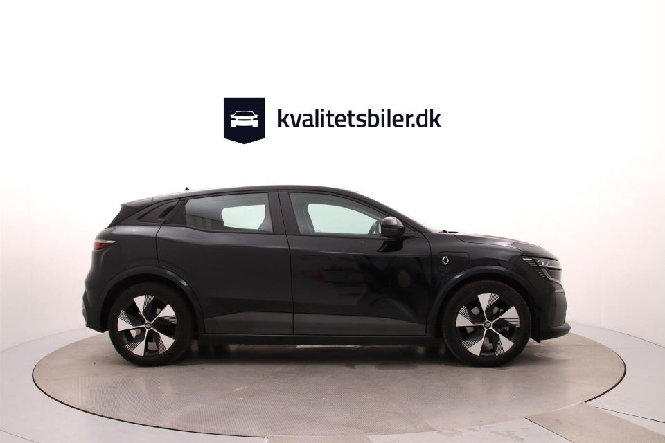 Renault Megane E-Tech 60 Equilibre 5d