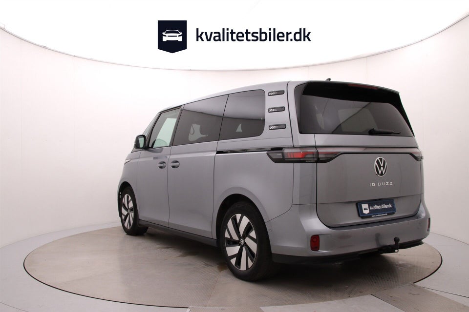 VW ID.Buzz 77 Pro SWB 5d