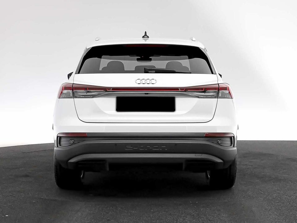 Audi Q4 e-tron 40  5d