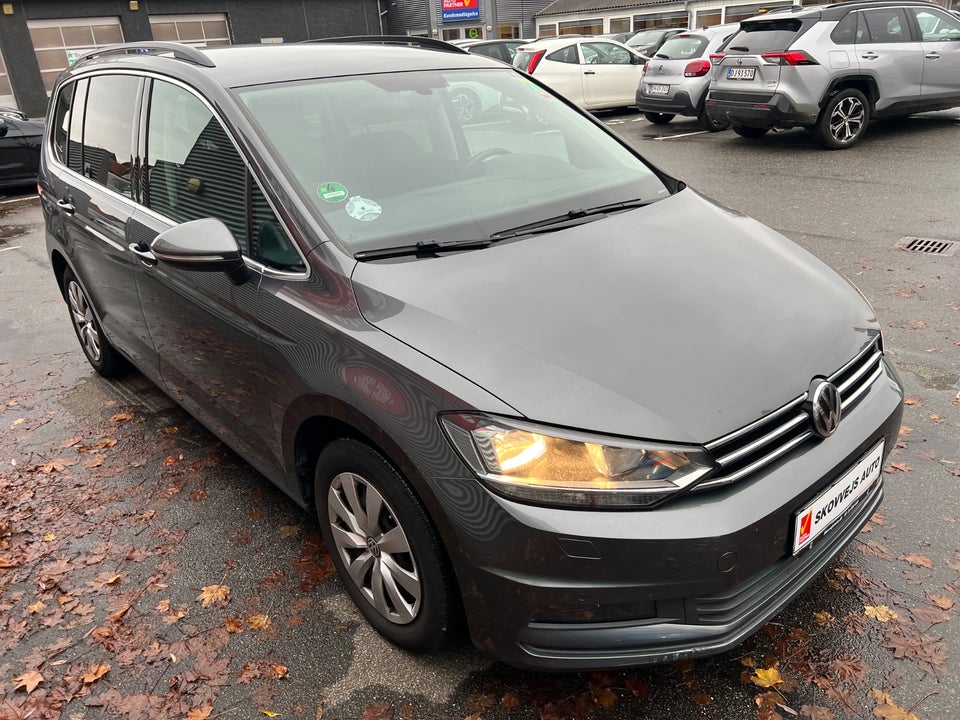VW Touran 2,0 TDi 115 Comfortline DSG 7prs 5d