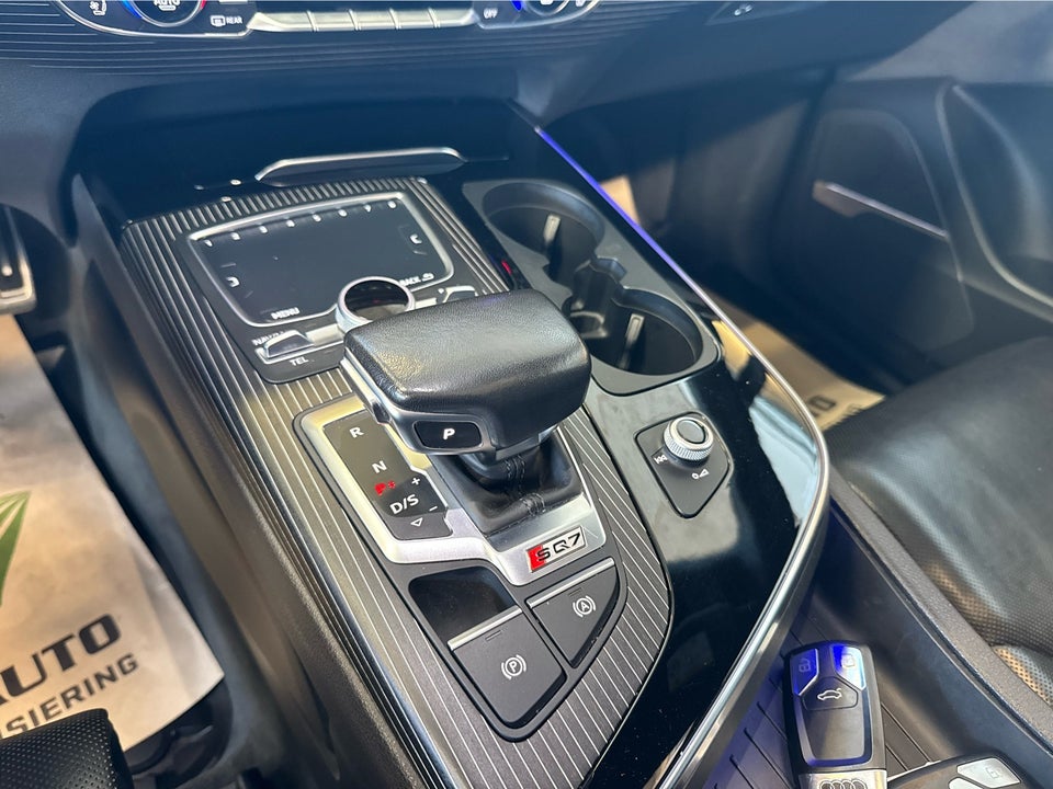 Audi SQ7 4,0 TDi quattro Tiptr. 7prs 5d