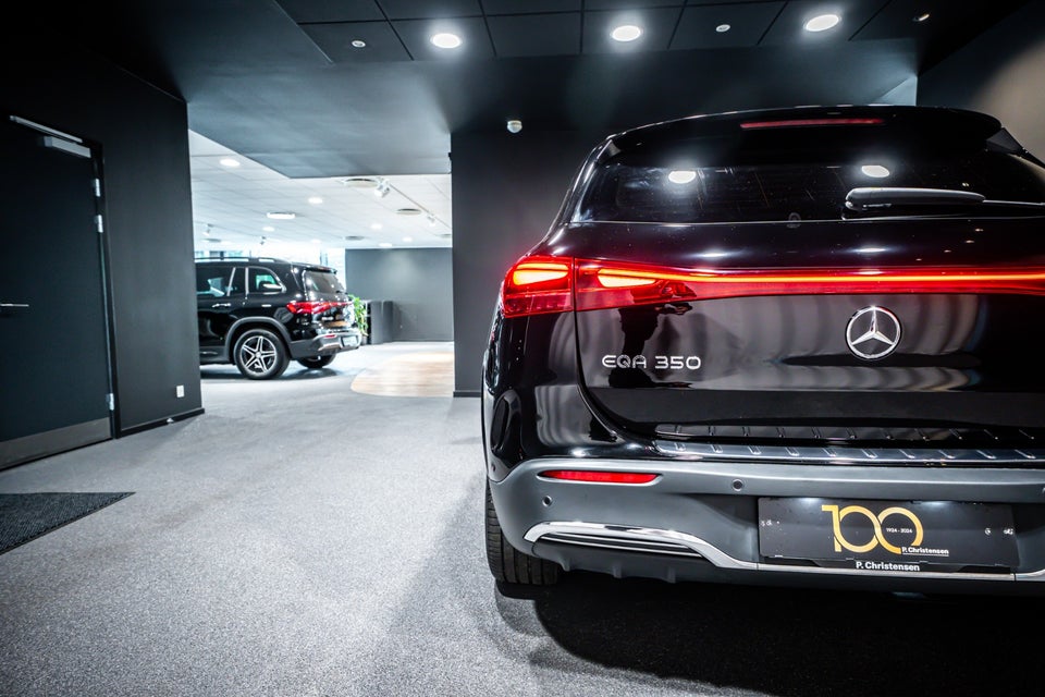 Mercedes EQA350 AMG Advance 4Matic 5d