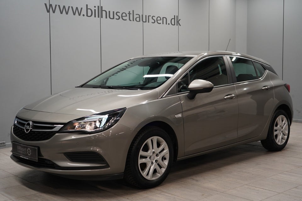 Opel Astra 1,0 T 105 Enjoy 5d