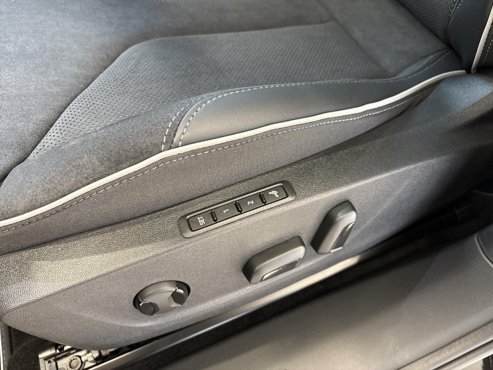 Skoda Enyaq 85 iV Sportline Advanced 5d