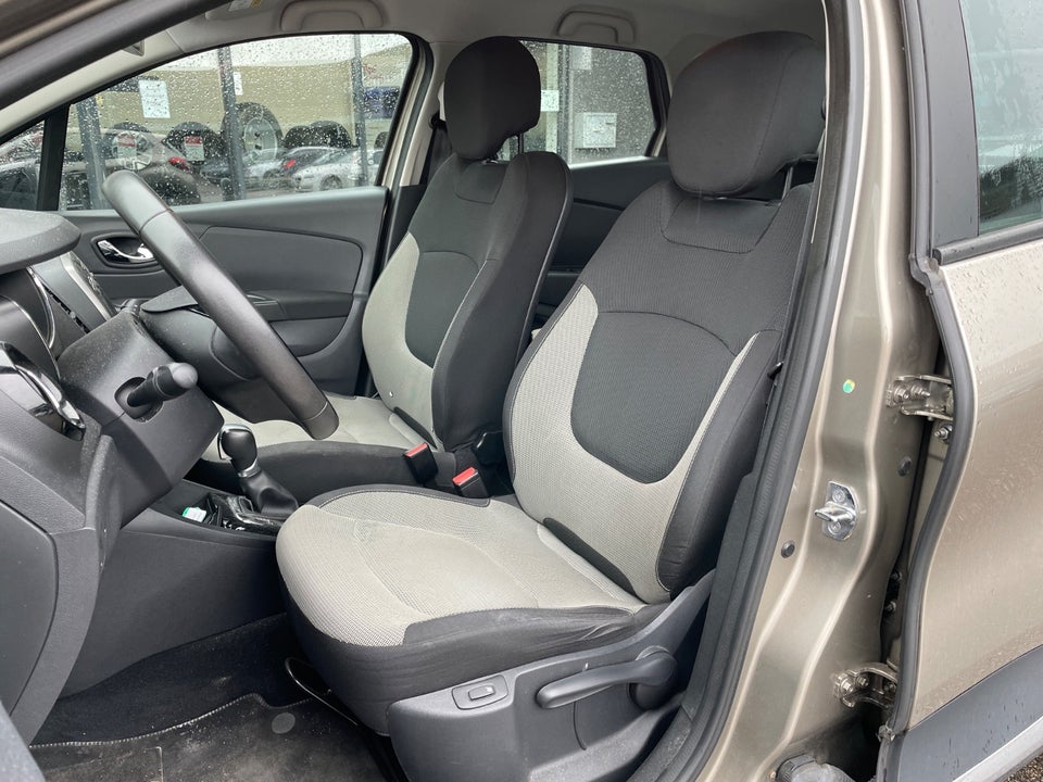 Renault Captur 1,2 TCe 120 Expression EDC 5d