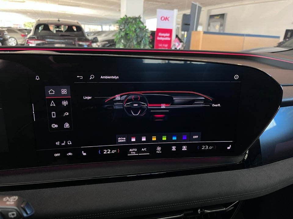 Audi SQ6 e-tron quattro 5d