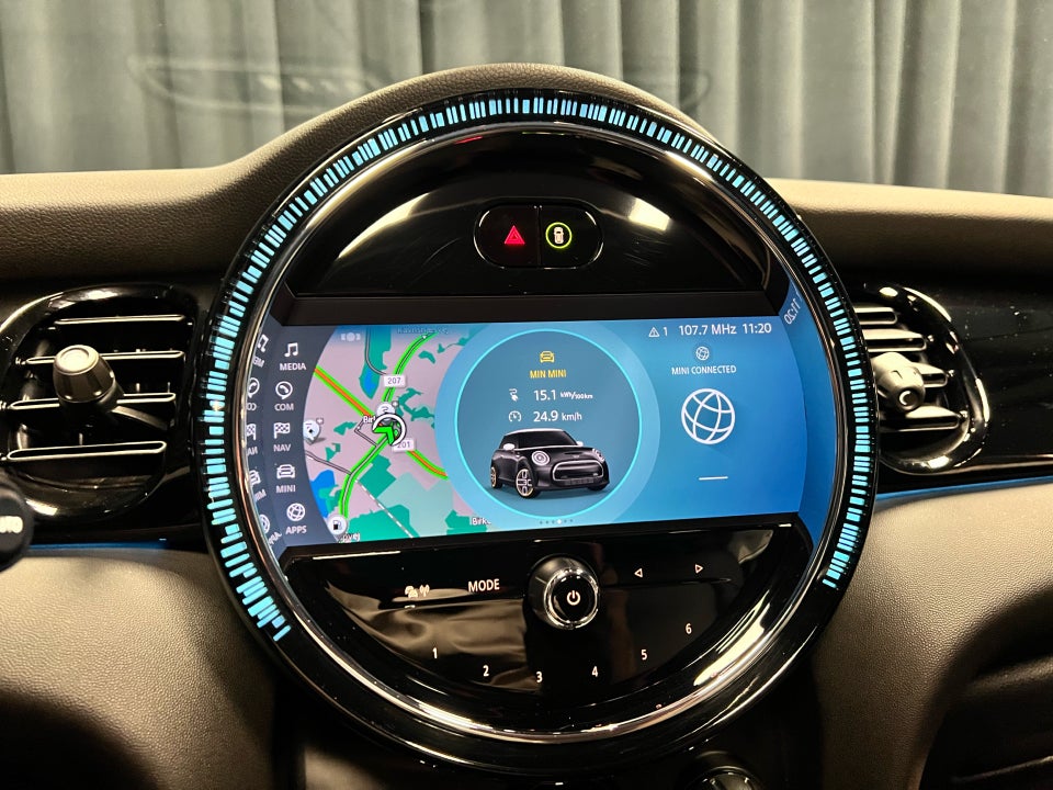 MINI Cooper SE Classic Trim 3d