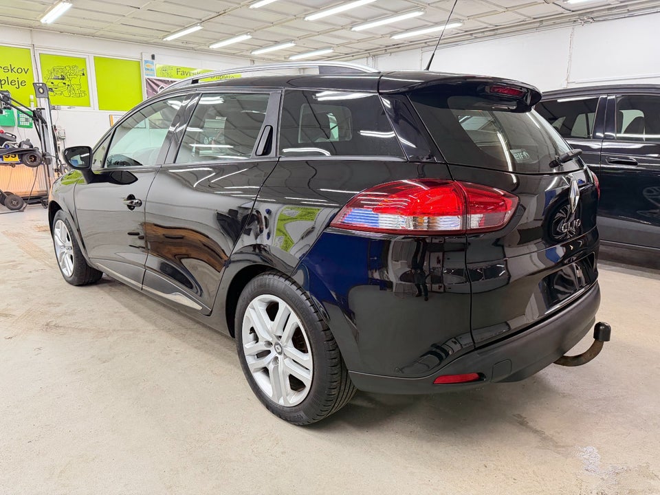 Renault Clio IV 0,9 TCe 90 Zen Sport Tourer 5d