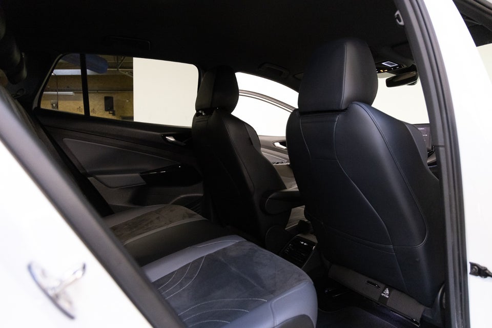 VW ID.4 77 Pro Performance 5d